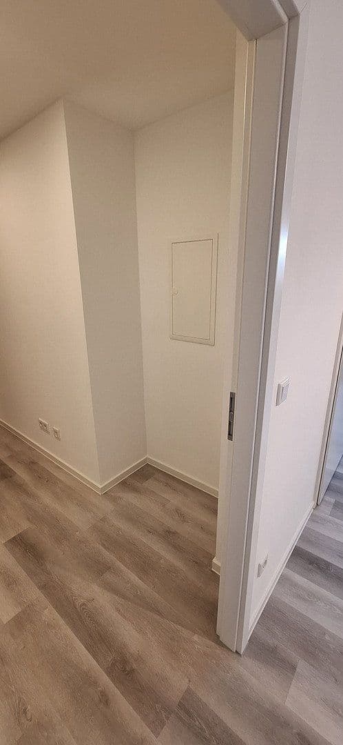 Predaj bytu 2-izbový 45 m², Weinheim, Bádensko-Wurttembersko Predaj bytu 2-izbový 45 m², Weinheim, Bádensko-Wurttembersko