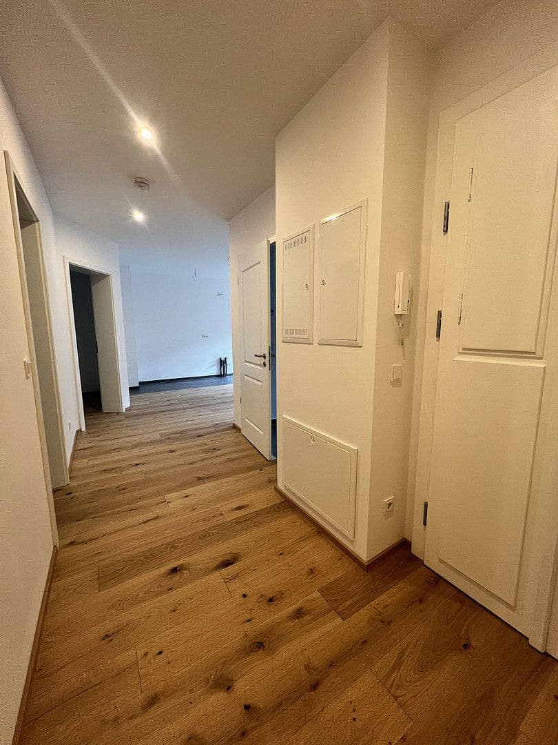 Prenájom bytu 3-izbový 72 m², Ludwigstraße 96, Leipzig, Sasko Prenájom bytu 3-izbový 72 m², Ludwigstraße 96, Leipzig, Sasko