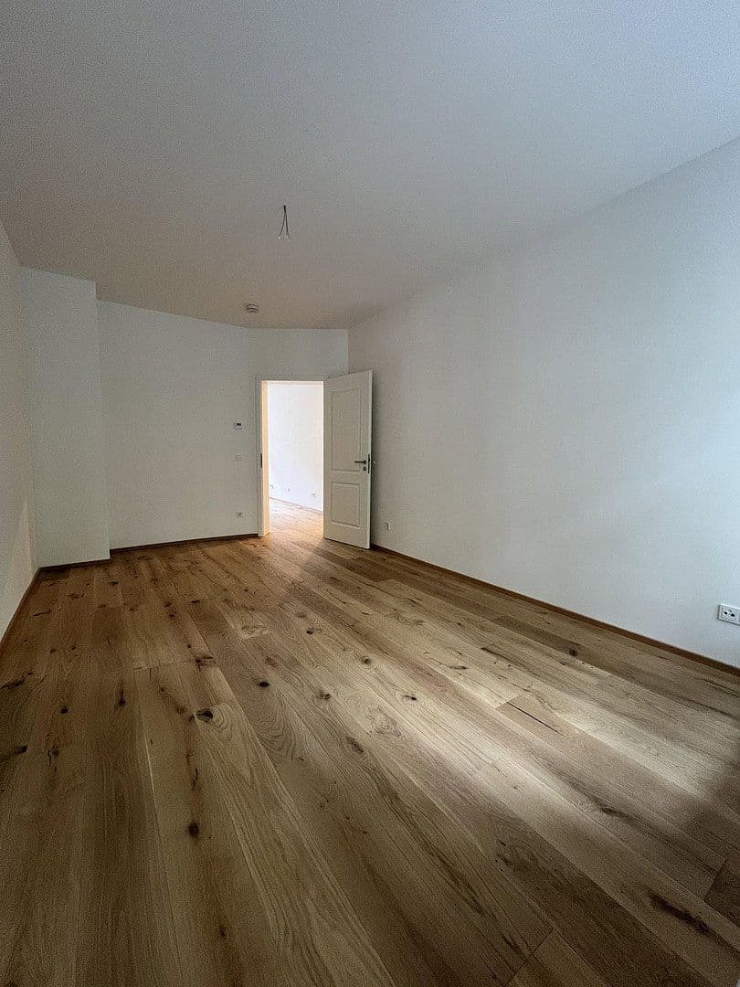 Prenájom bytu 3-izbový 72 m², Ludwigstraße 96, Leipzig, Sasko Prenájom bytu 3-izbový 72 m², Ludwigstraße 96, Leipzig, Sasko