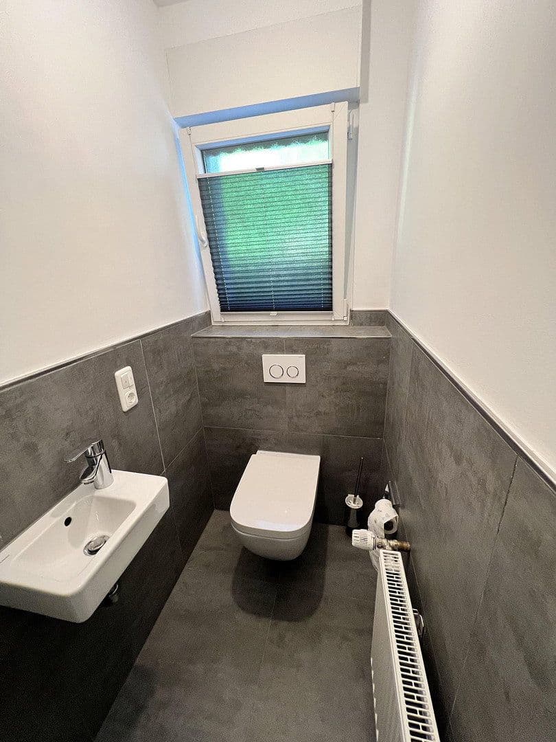 Prenájom domu 130 m², pozemok 725 m², Bochum, Severné Porýnie - Westfálsko Prenájom domu 130 m², pozemok 725 m², Bochum, Severné Porýnie - Westfálsko