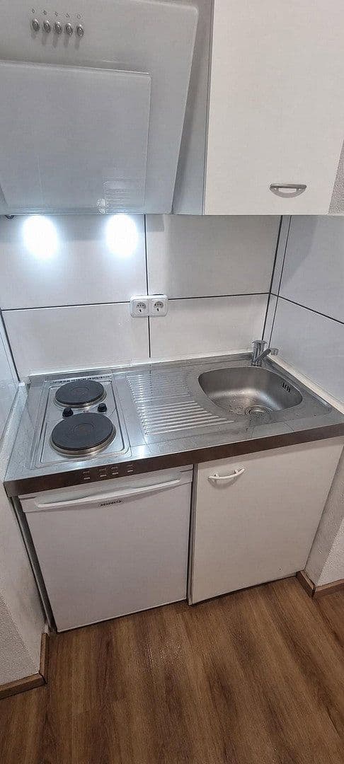 Prenájom bytu 1-izbový 25 m², Kronprinzenstraße 91, Netphen, Severné Porýnie - Westfálsko Prenájom bytu 1-izbový 25 m², Kronprinzenstraße 91, Netphen, Severné Porýnie - Westfálsko