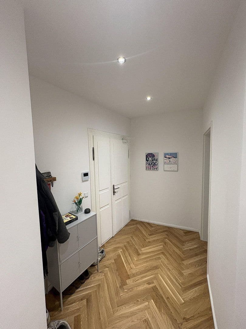 Prenájom bytu 3-izbový 87 m², Roßmarktstraße 9, Leipzig, Sasko Prenájom bytu 3-izbový 87 m², Roßmarktstraße 9, Leipzig, Sasko