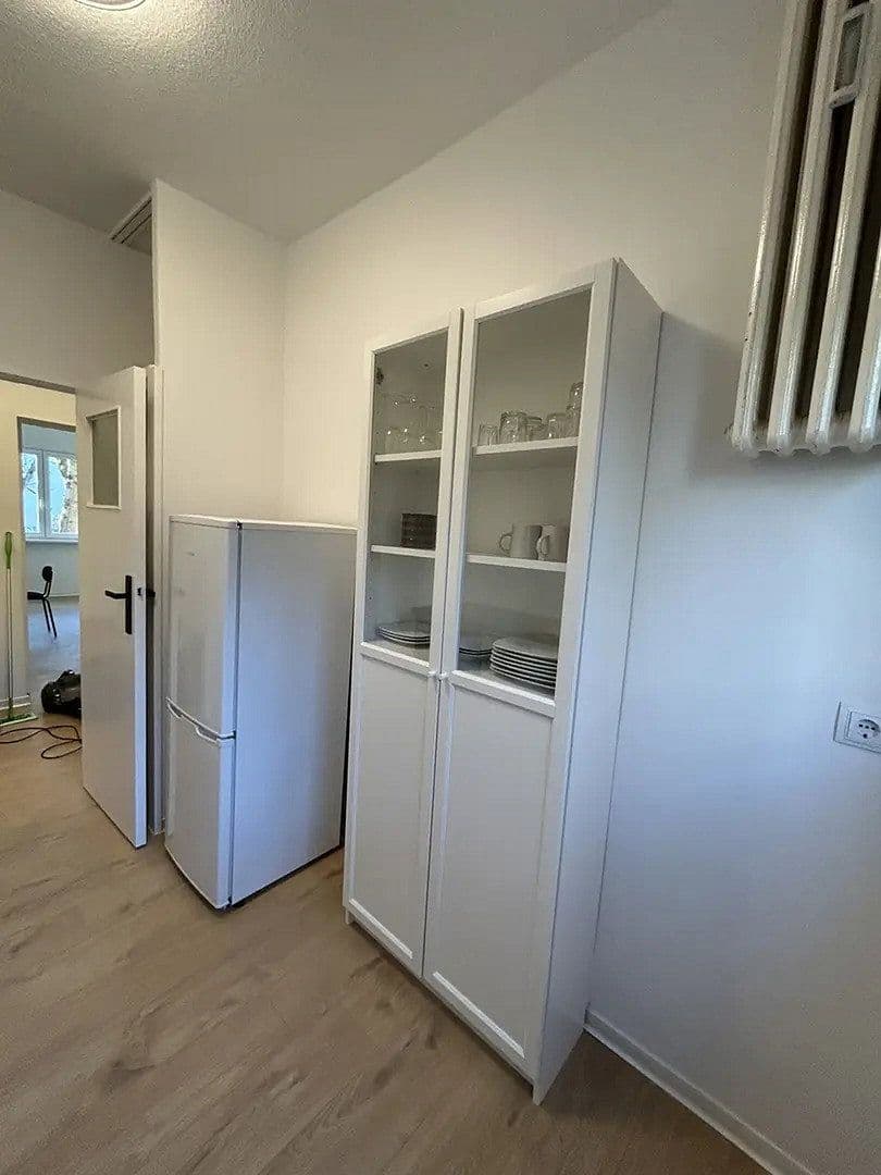 Prenájom bytu 3-izbový 65 m², Suderoder Straße 6, Berlin, Berlín Prenájom bytu 3-izbový 65 m², Suderoder Straße 6, Berlin, Berlín