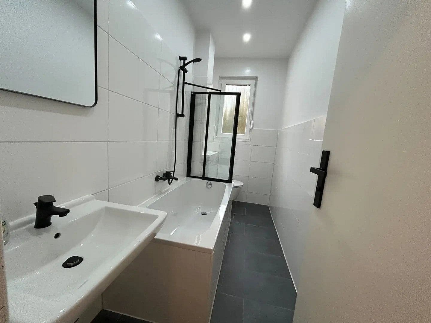 Prenájom bytu 3-izbový 65 m², Suderoder Straße 6, Berlin, Berlín Prenájom bytu 3-izbový 65 m², Suderoder Straße 6, Berlin, Berlín