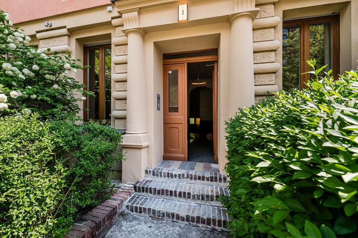 Prenájom bytu 2-izbový 55 m², Kiekebuschstraße 3& 5, Berlin, Berlín Prenájom bytu 2-izbový 55 m², Kiekebuschstraße 3& 5, Berlin, Berlín