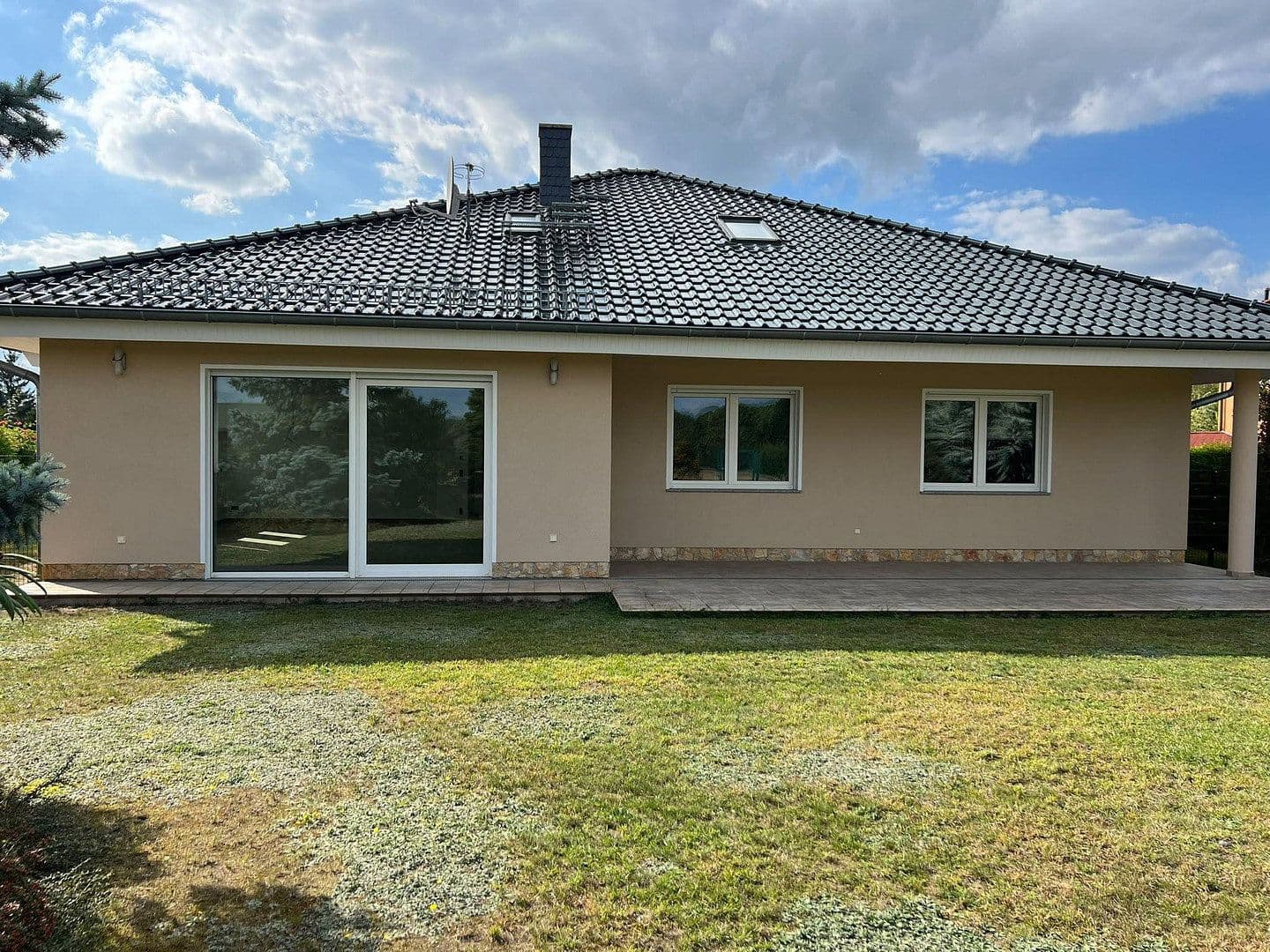 Predaj domu 240 m², pozemok 1.283 m², Ulmenstraße 24, Wandlitz, Brandenbursko Predaj domu 240 m², pozemok 1.283 m², Ulmenstraße 24, Wandlitz, Brandenbursko