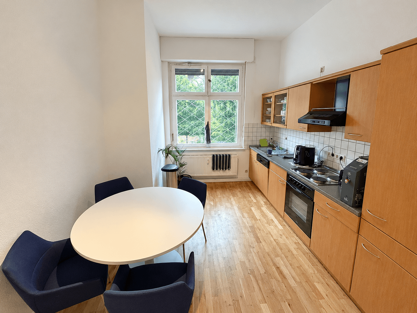 Prenájom kancelárie 30 m², Kampstraße 87, Mülheim an der Ruhr, Severné Porýnie - Westfálsko Prenájom kancelárie 30 m², Kampstraße 87, Mülheim an der Ruhr, Severné Porýnie - Westfálsko