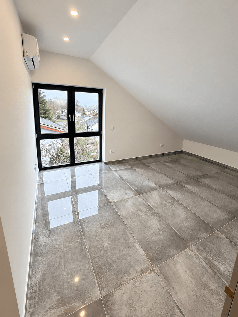 Predaj bytu 4-izbový 141 m², Wiesloch, Bádensko-Wurttembersko Predaj bytu 4-izbový 141 m², Wiesloch, Bádensko-Wurttembersko