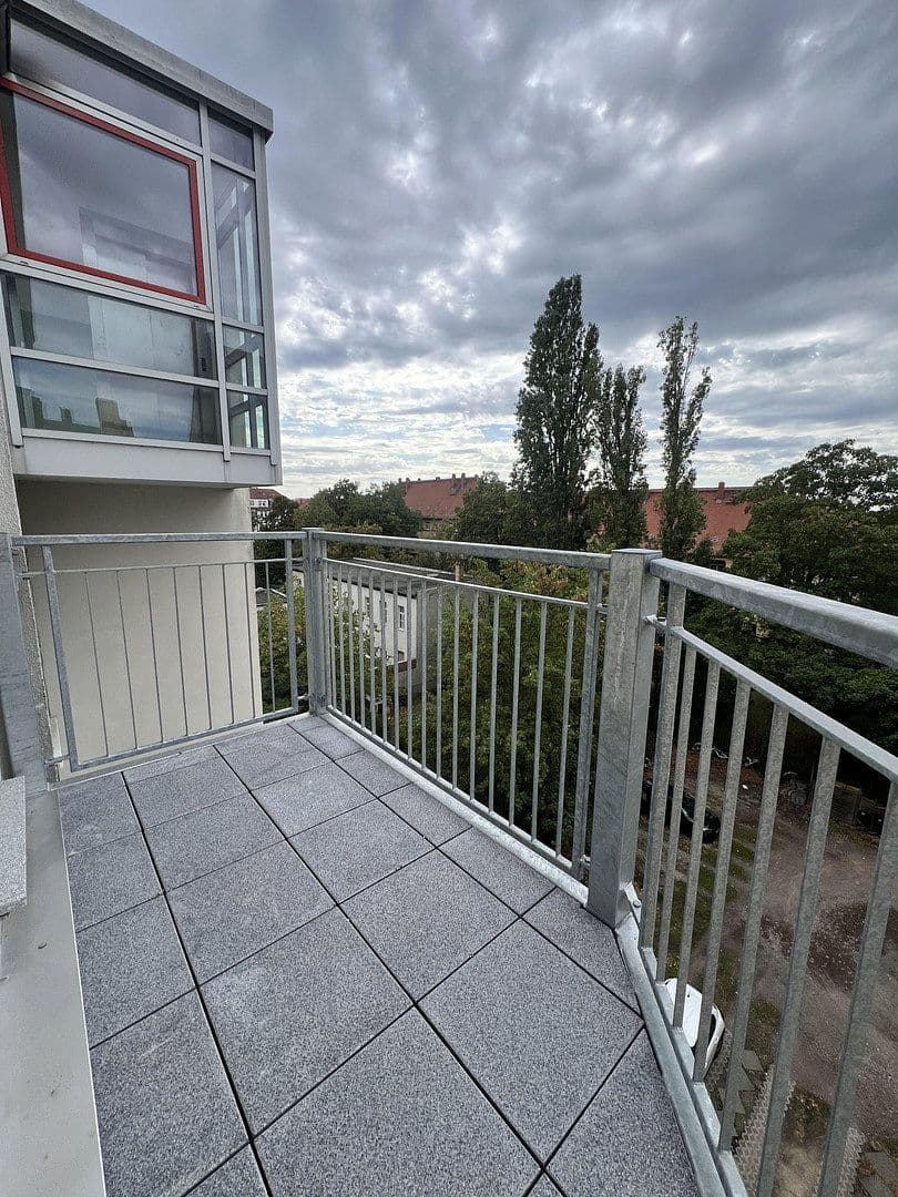 Prenájom bytu 2-izbový 72 m², Dimpfelstraße 47, Leipzig, Sasko Prenájom bytu 2-izbový 72 m², Dimpfelstraße 47, Leipzig, Sasko