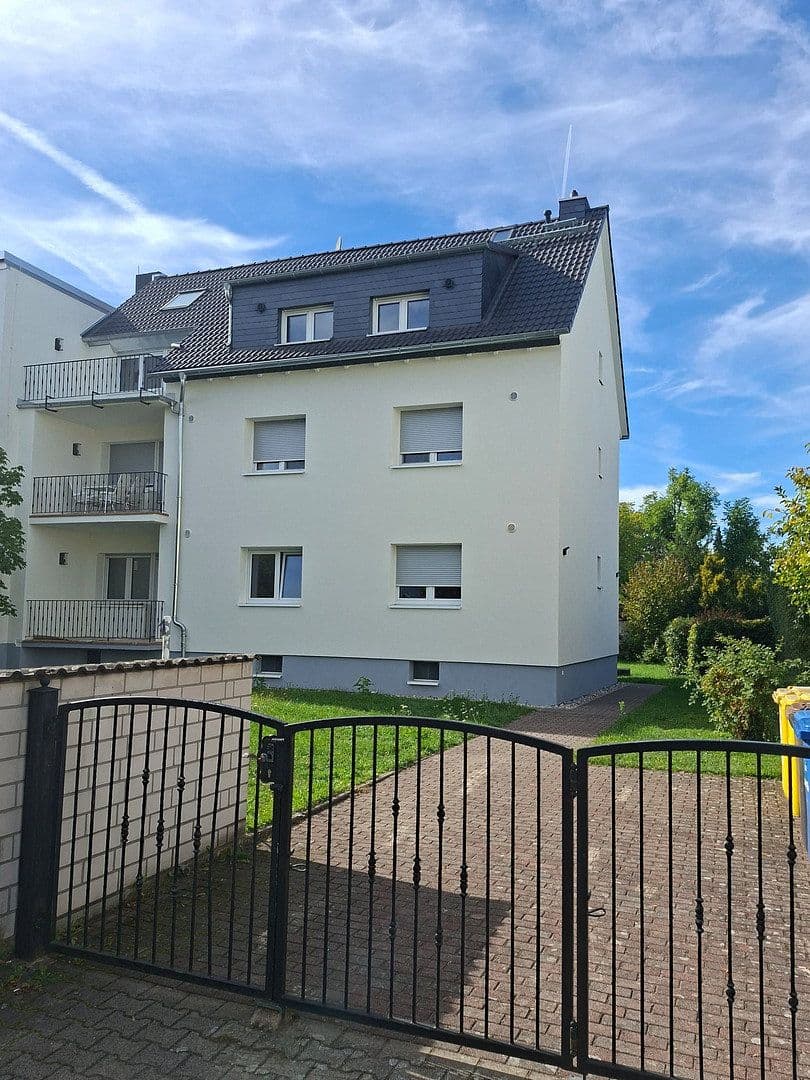 Prenájom bytu 3-izbový 93 m², Millöckerweg 1, Hanau, Hesensko Prenájom bytu 3-izbový 93 m², Millöckerweg 1, Hanau, Hesensko