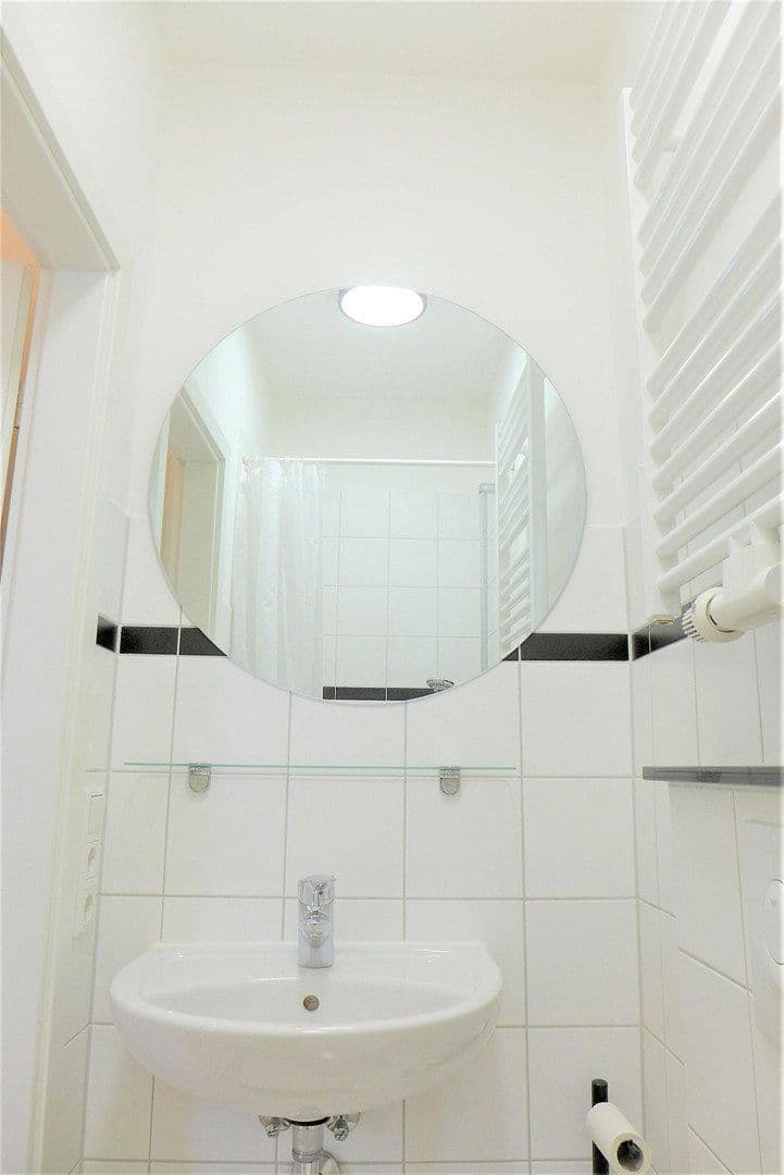 Prenájom bytu 1-izbový 23 m², Reichstr. 0, Nürnberg, Bavorsko Prenájom bytu 1-izbový 23 m², Reichstr. 0, Nürnberg, Bavorsko