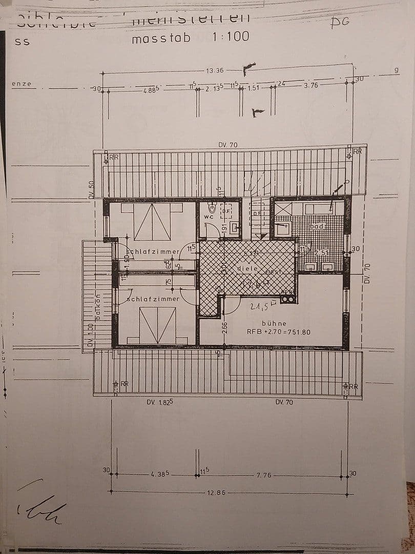 Predaj domu 148 m², pozemok 1.306 m², Mehrstetten, Bádensko-Wurttembersko Predaj domu 148 m², pozemok 1.306 m², Mehrstetten, Bádensko-Wurttembersko