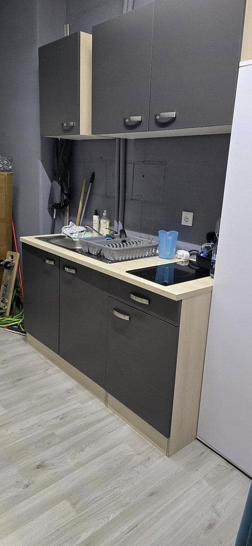 Prenájom kancelárie 62 m², Baden-Baden, Bádensko-Wurttembersko Prenájom kancelárie 62 m², Baden-Baden, Bádensko-Wurttembersko