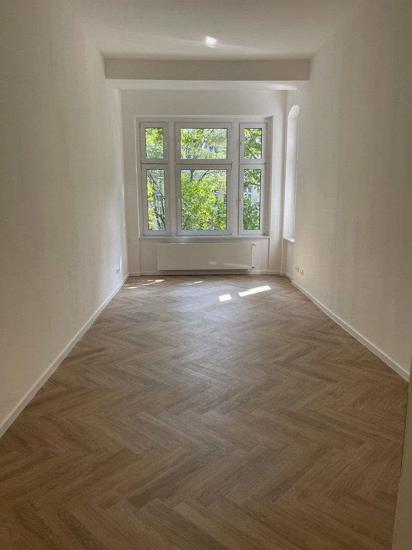Prenájom bytu 4-izbový 142 m², Berlin, Berlín Prenájom bytu 4-izbový 142 m², Berlin, Berlín