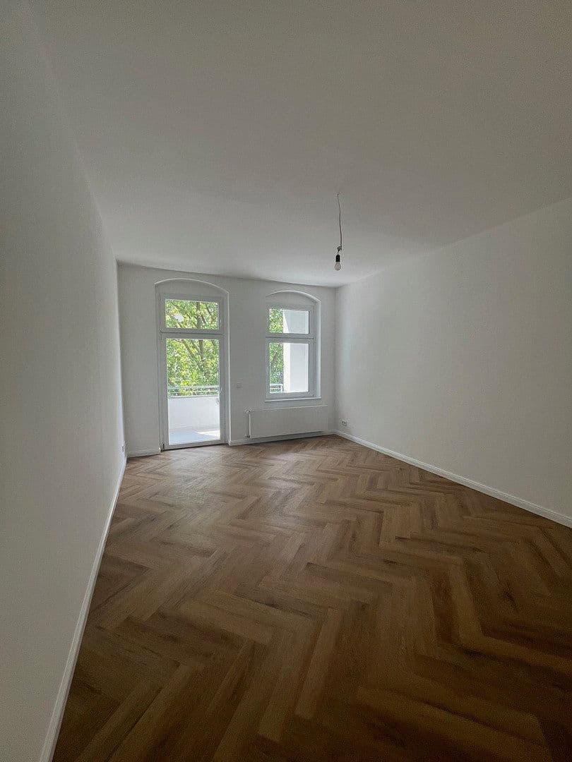 Prenájom bytu 4-izbový 142 m², Berlin, Berlín Prenájom bytu 4-izbový 142 m², Berlin, Berlín