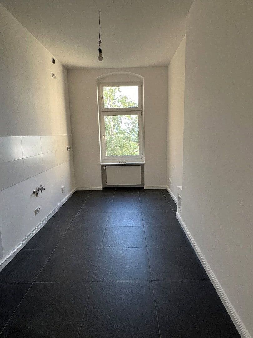 Prenájom bytu 4-izbový 142 m², Berlin, Berlín Prenájom bytu 4-izbový 142 m², Berlin, Berlín