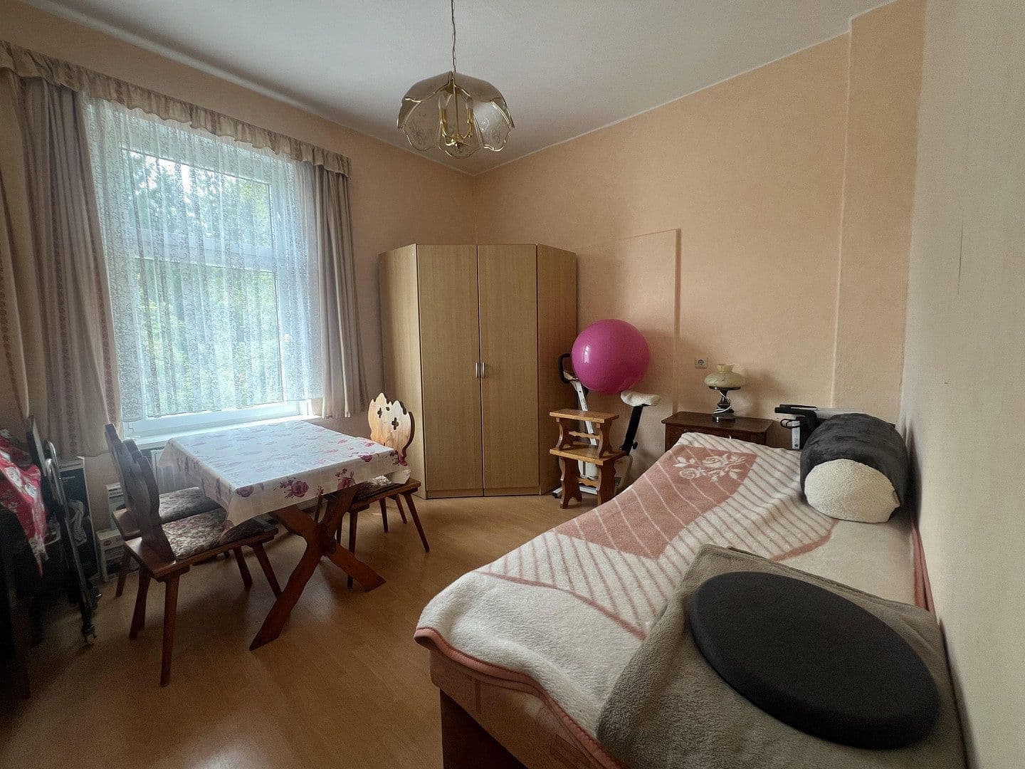 Predaj domu 160 m², pozemok 1.900 m², Angermünder Straße 28, Oderberg, Brandenbursko Predaj domu 160 m², pozemok 1.900 m², Angermünder Straße 28, Oderberg, Brandenbursko