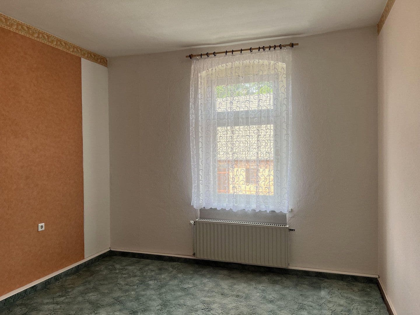 Predaj domu 160 m², pozemok 1.900 m², Angermünder Straße 28, Oderberg, Brandenbursko Predaj domu 160 m², pozemok 1.900 m², Angermünder Straße 28, Oderberg, Brandenbursko