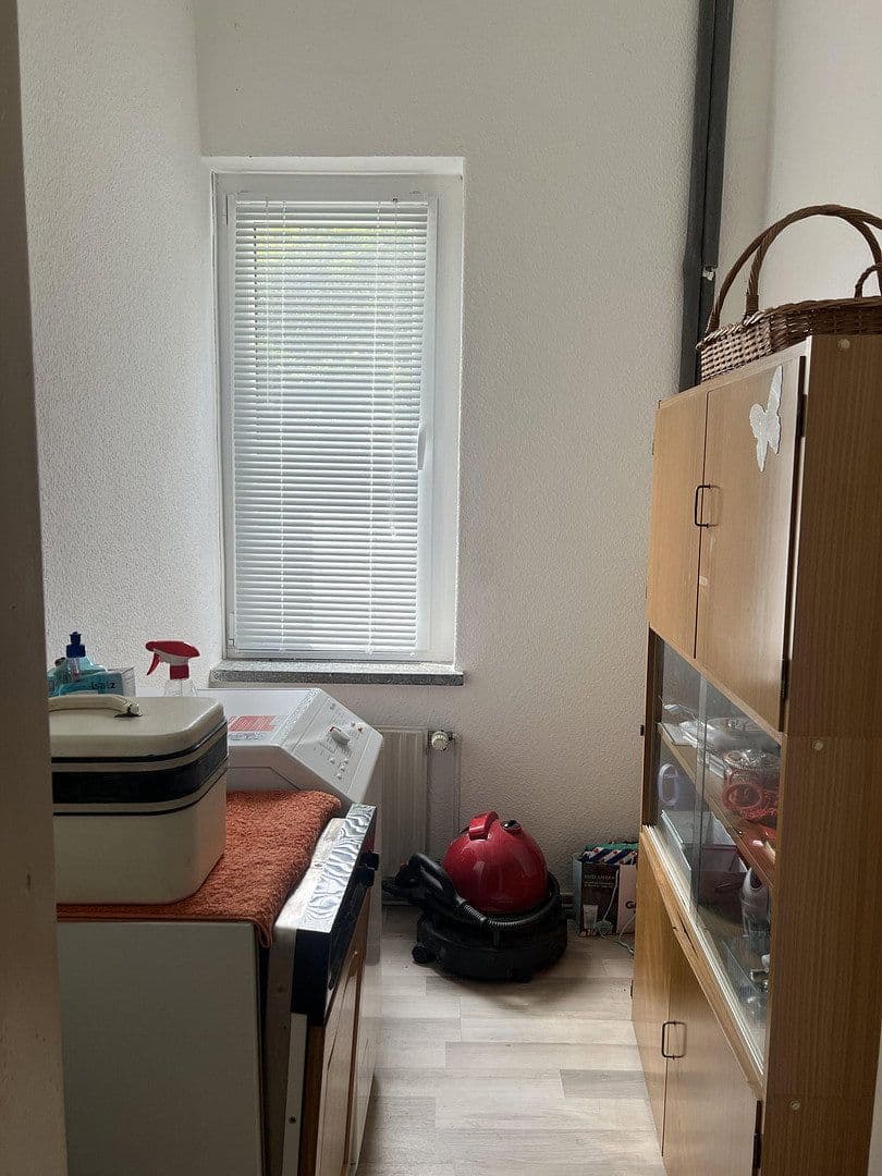 Predaj domu 160 m², pozemok 1.900 m², Angermünder Straße 28, Oderberg, Brandenbursko Predaj domu 160 m², pozemok 1.900 m², Angermünder Straße 28, Oderberg, Brandenbursko