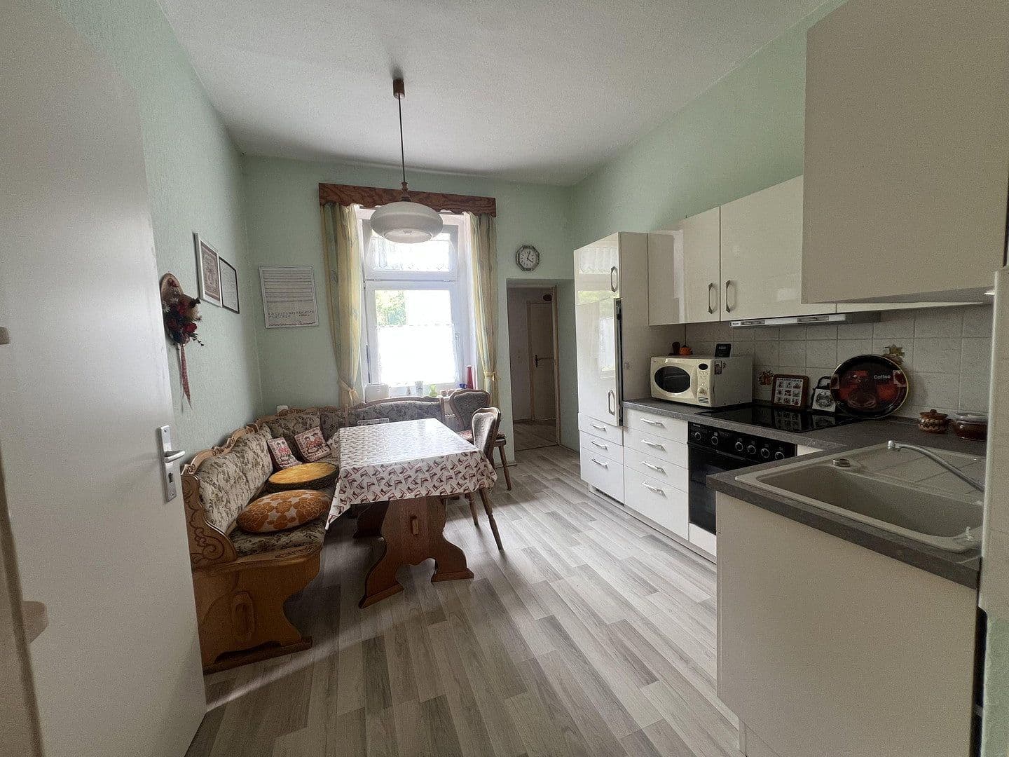 Predaj domu 160 m², pozemok 1.900 m², Angermünder Straße 28, Oderberg, Brandenbursko Predaj domu 160 m², pozemok 1.900 m², Angermünder Straße 28, Oderberg, Brandenbursko