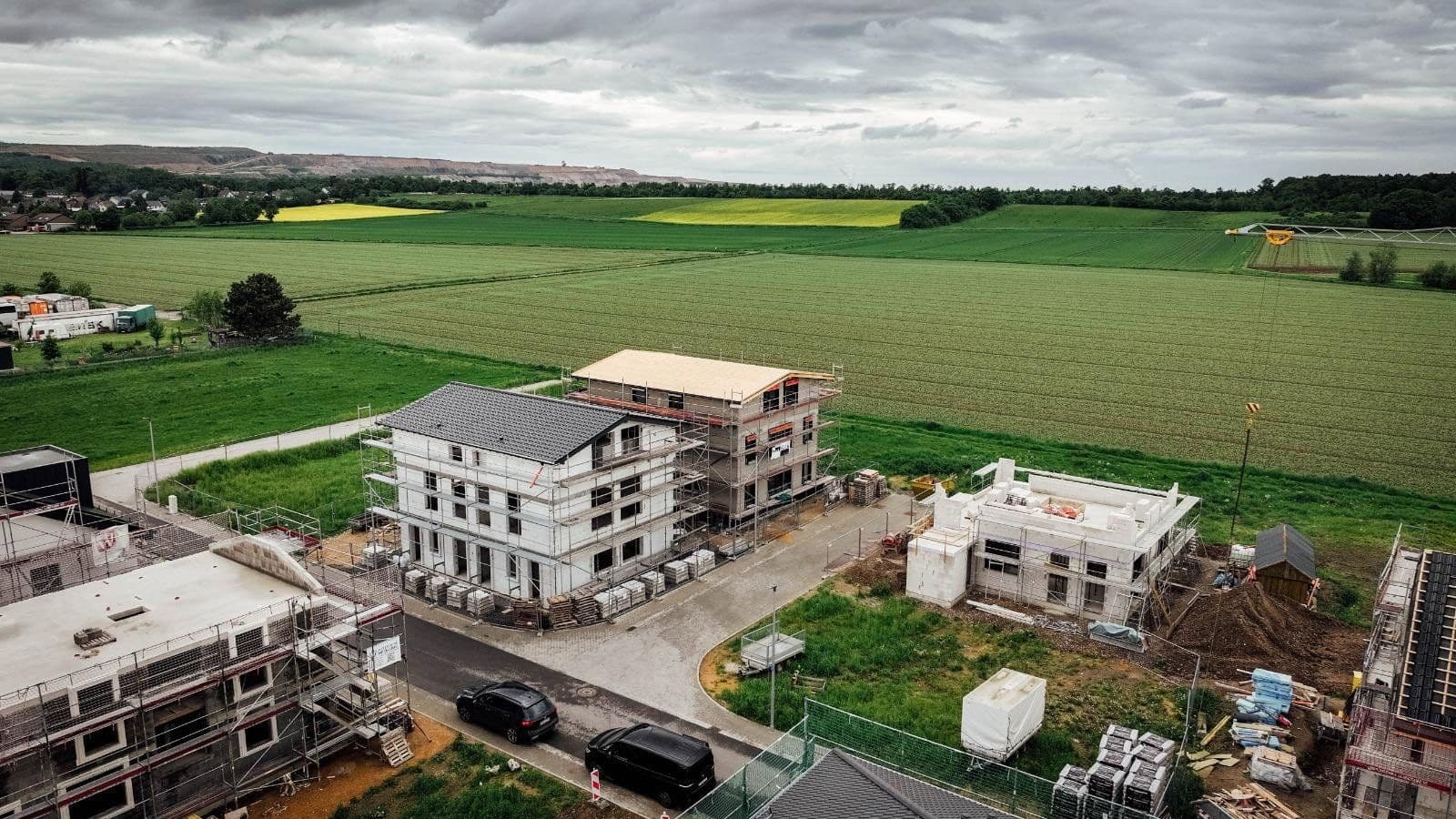 Prenájom domu 150 m², pozemok 176 m², Helmut-Kohl-Straße 30, Niederzier, Severné Porýnie - Westfálsko Prenájom domu 150 m², pozemok 176 m², Helmut-Kohl-Straße 30, Niederzier, Severné Porýnie - Westfálsko