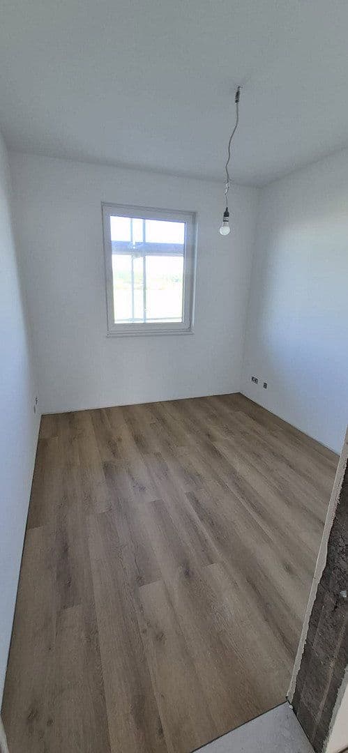 Prenájom domu 150 m², pozemok 176 m², Am Roten Berg 13, Niederzier, Severné Porýnie - Westfálsko Prenájom domu 150 m², pozemok 176 m², Am Roten Berg 13, Niederzier, Severné Porýnie - Westfálsko