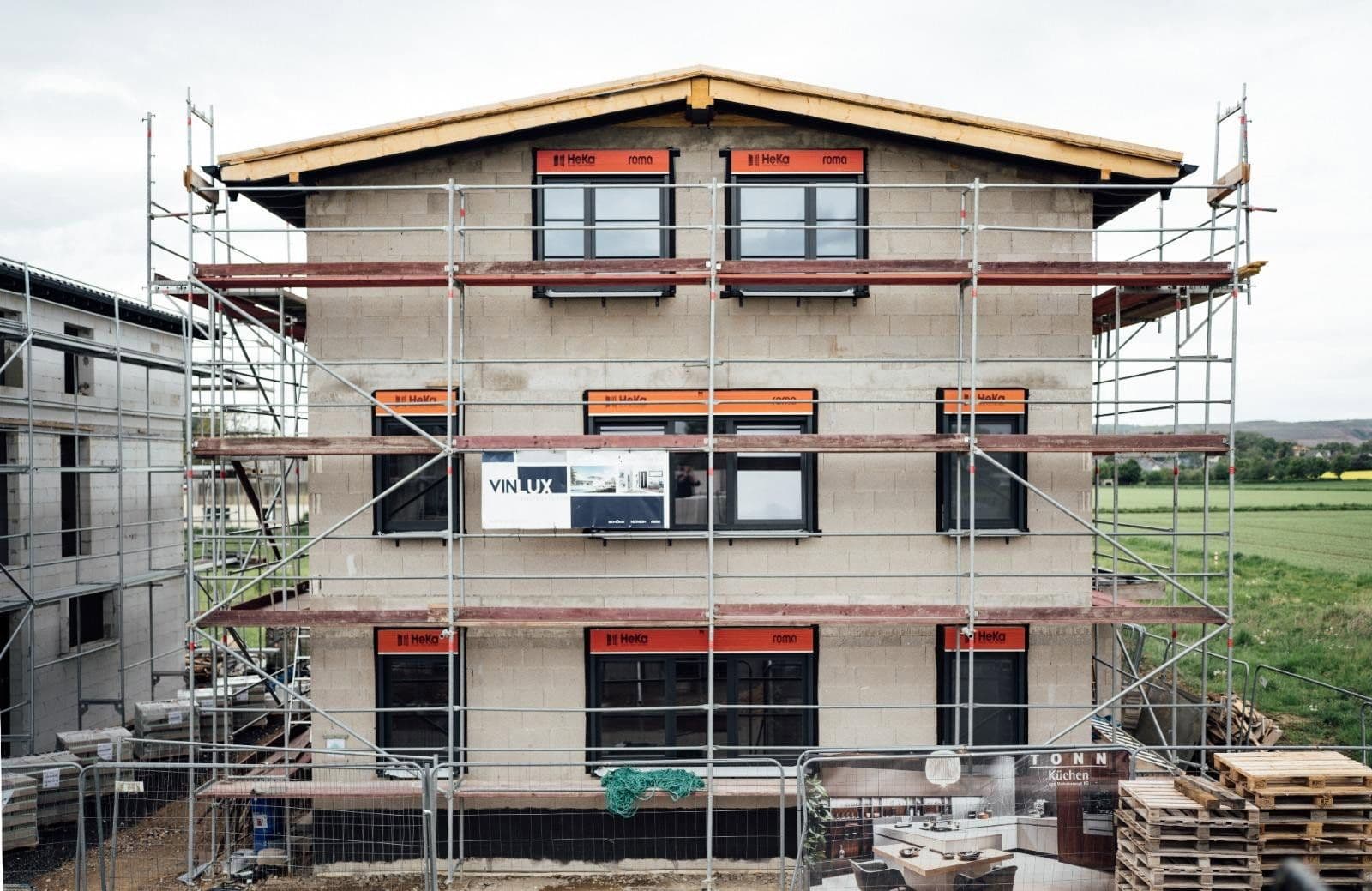Prenájom domu 150 m², pozemok 176 m², Helmut-Kohl-Straße 30, Niederzier, Severné Porýnie - Westfálsko Prenájom domu 150 m², pozemok 176 m², Helmut-Kohl-Straße 30, Niederzier, Severné Porýnie - Westfálsko
