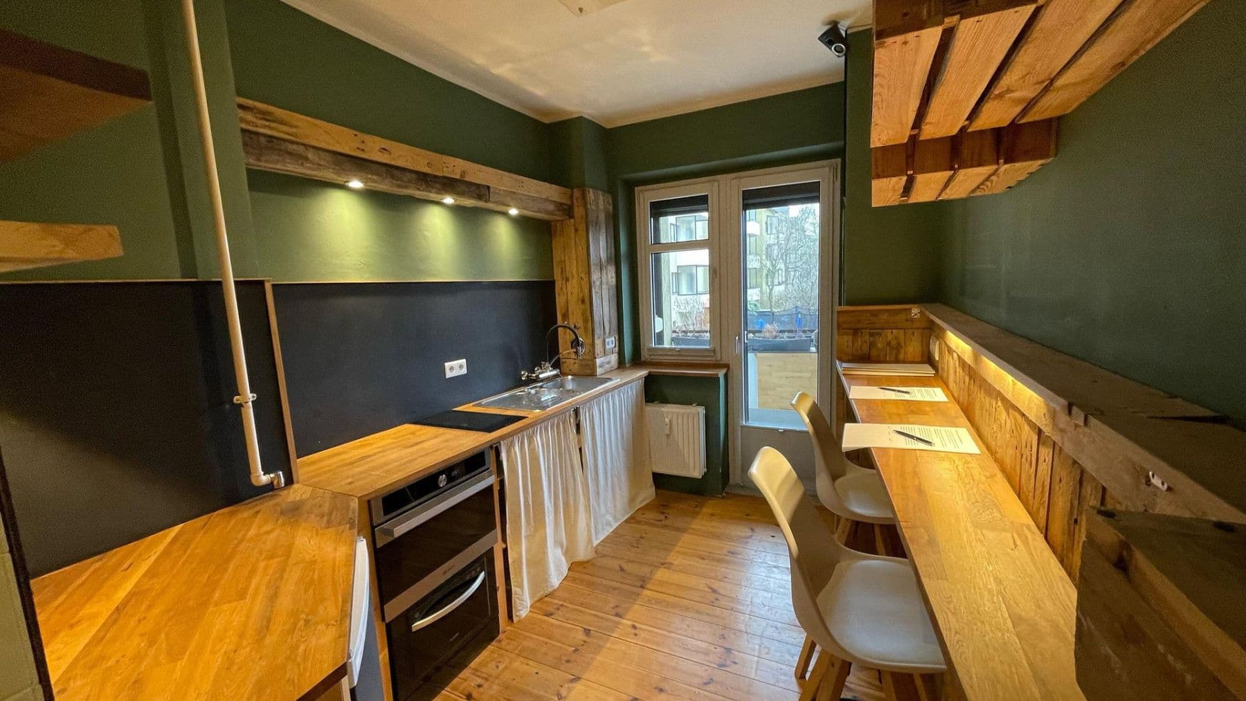 Predaj bytu 2-izbový 42 m², Berlin, Berlín Predaj bytu 2-izbový 42 m², Berlin, Berlín