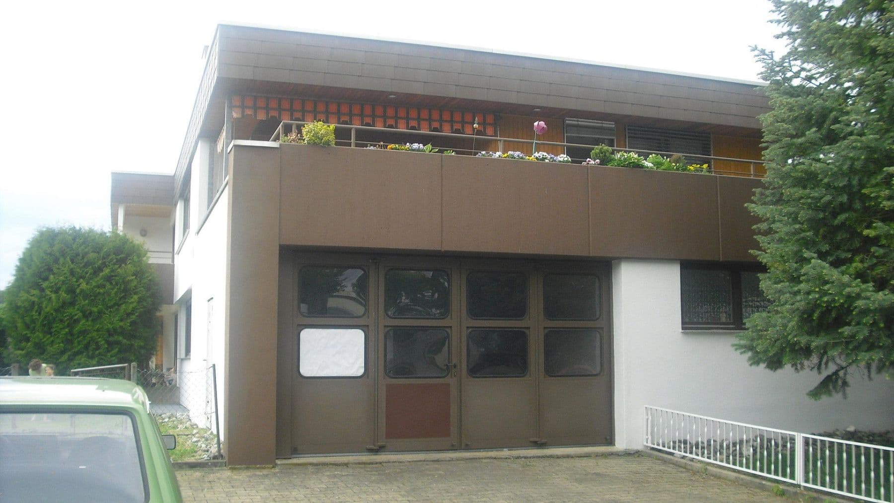 Prenájom nebytového priestoru 150 m², Nürtingen, Bádensko-Wurttembersko Prenájom nebytového priestoru 150 m², Nürtingen, Bádensko-Wurttembersko