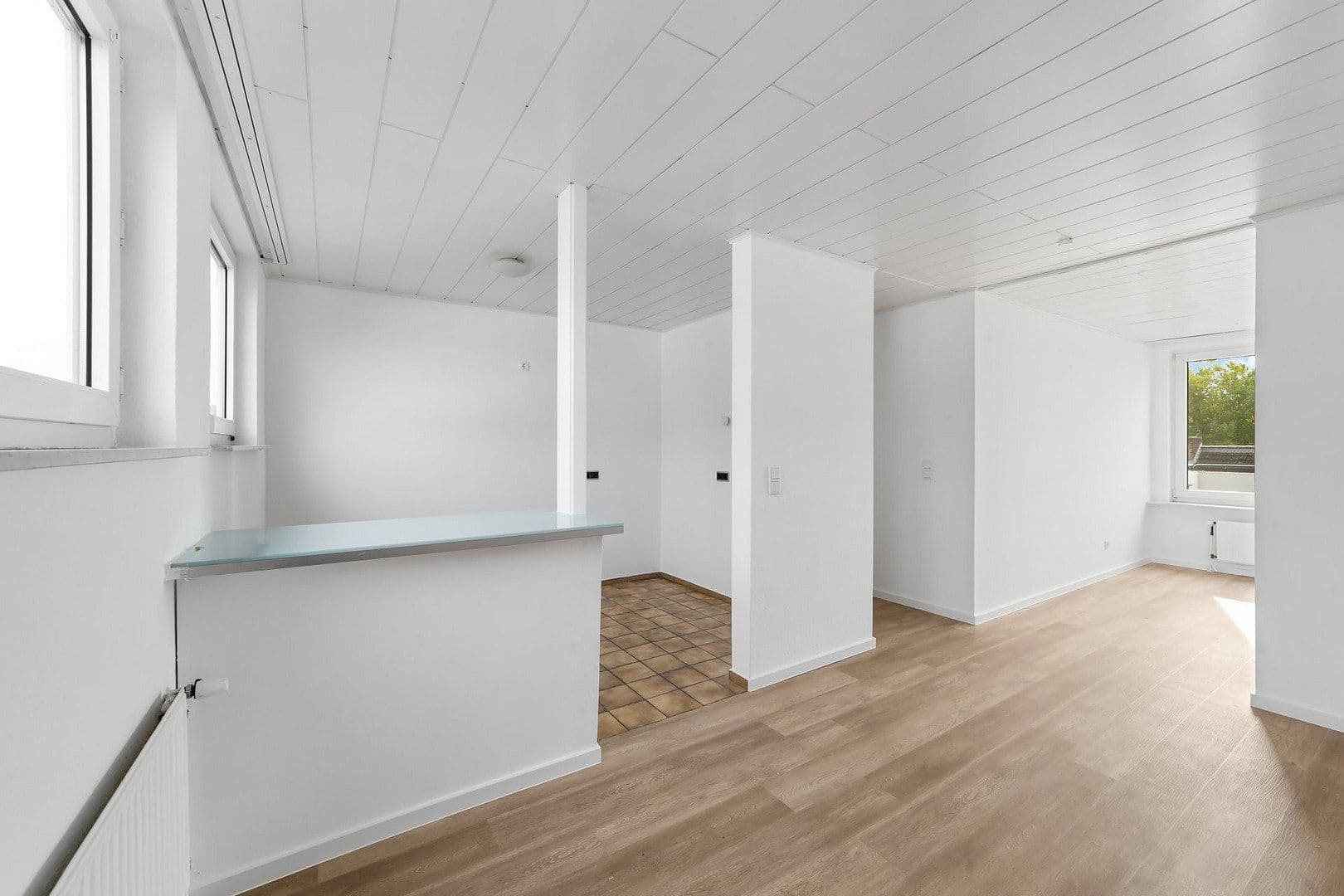 Prenájom bytu 3-izbový 80 m², Osnabrück, Dolné Sasko Prenájom bytu 3-izbový 80 m², Osnabrück, Dolné Sasko