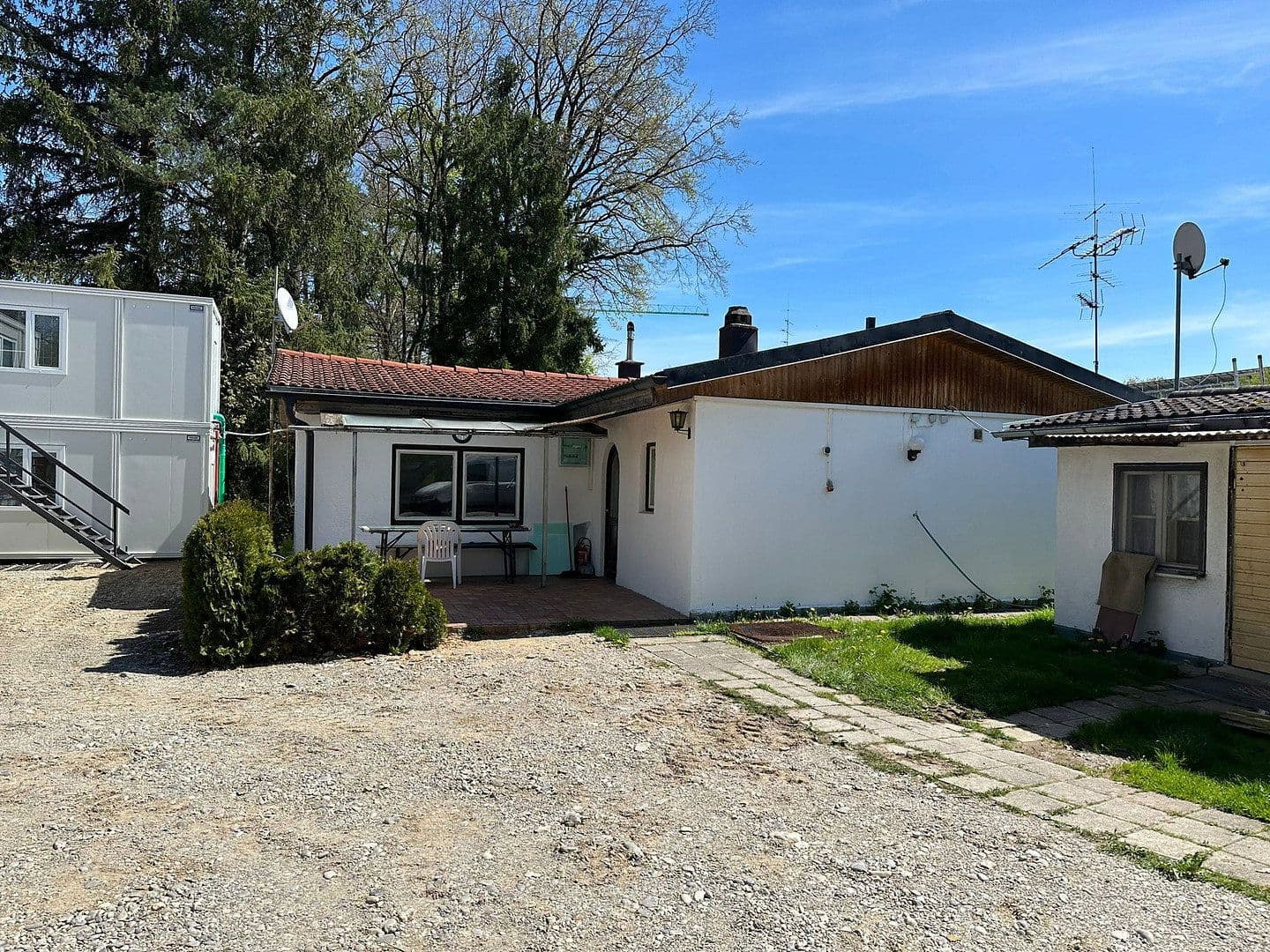 Prenájom domu 15 m², pozemok 750 m², Höhenkirchen, Bavorsko Prenájom domu 15 m², pozemok 750 m², Höhenkirchen, Bavorsko