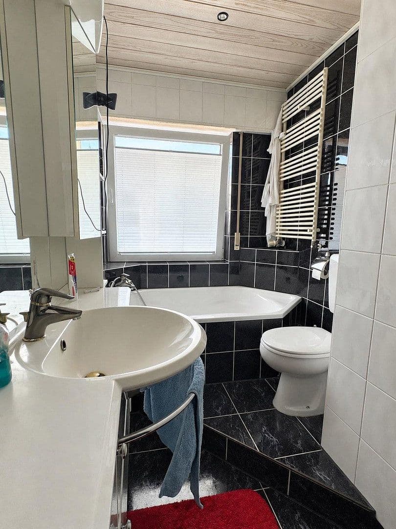 Predaj bytu 3-izbový 72 m², Ulm, Bádensko-Wurttembersko Predaj bytu 3-izbový 72 m², Ulm, Bádensko-Wurttembersko