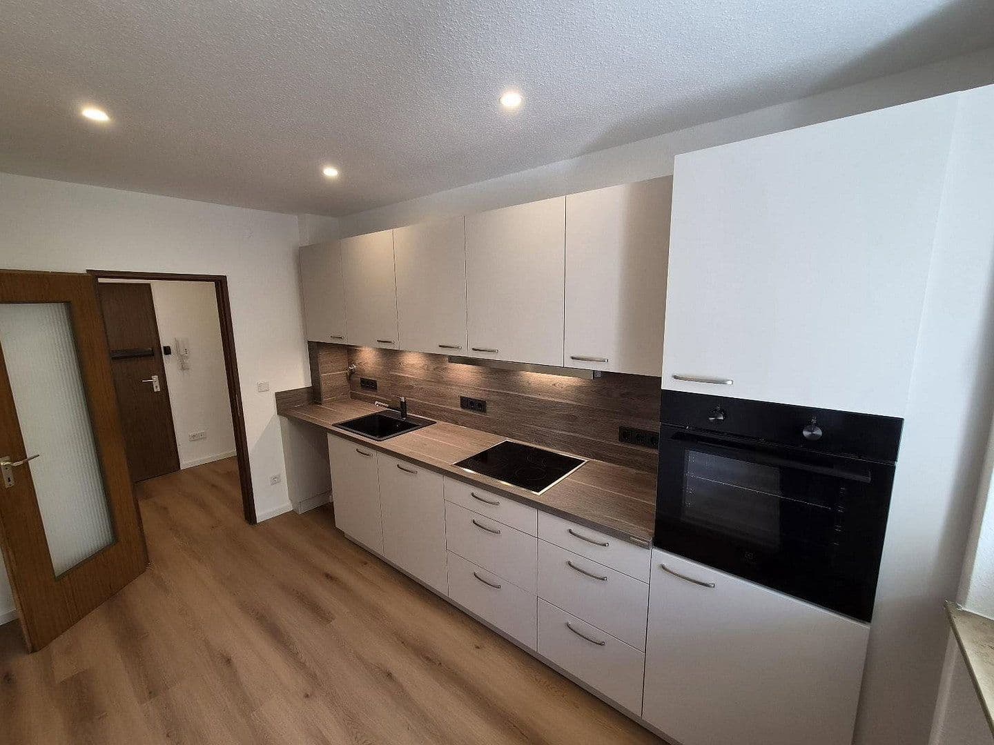 Prenájom bytu 2-izbový 61 m², Lipsweg 2, Erlangen, Bavorsko Prenájom bytu 2-izbový 61 m², Lipsweg 2, Erlangen, Bavorsko