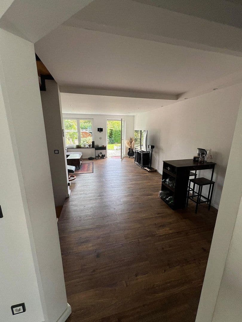 Predaj domu 105 m², pozemok 251 m², Glitzmudisstr, Brühl, Severné Porýnie - Westfálsko Predaj domu 105 m², pozemok 251 m², Glitzmudisstr, Brühl, Severné Porýnie - Westfálsko