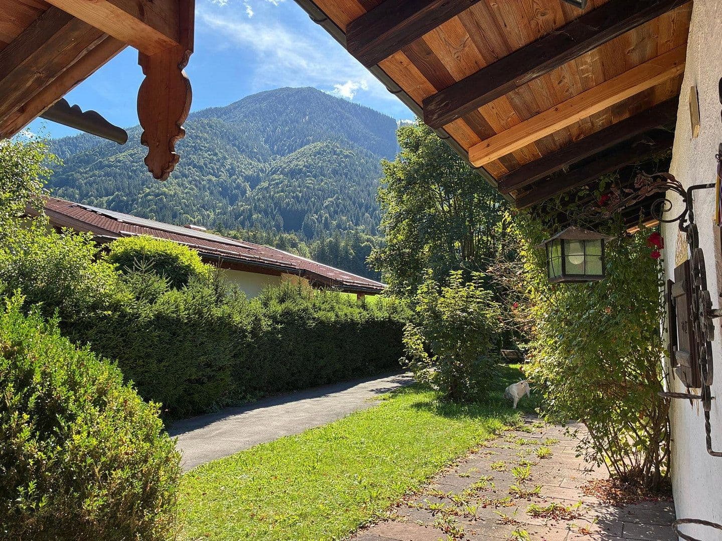 Prenájom domu 140 m², pozemok 1.500 m², Rottach Egern, Bavorsko Prenájom domu 140 m², pozemok 1.500 m², Rottach Egern, Bavorsko