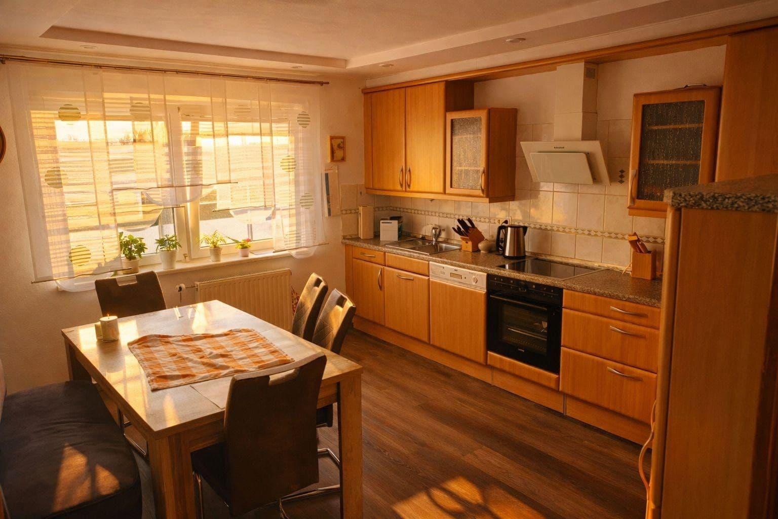 Predaj domu 238 m², pozemok 712 m², Unzenberg, Porýnie-Falcko Predaj domu 238 m², pozemok 712 m², Unzenberg, Porýnie-Falcko