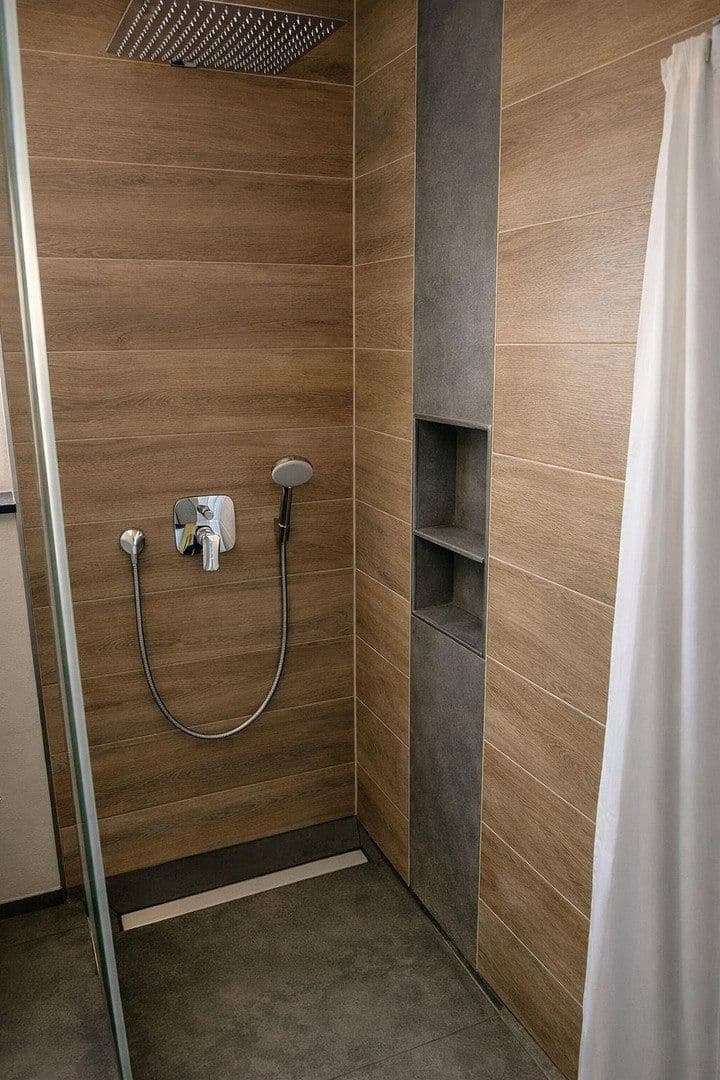 Predaj domu 238 m², pozemok 712 m², Unzenberg, Porýnie-Falcko Predaj domu 238 m², pozemok 712 m², Unzenberg, Porýnie-Falcko