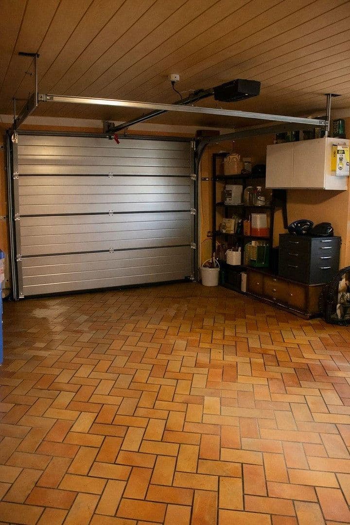 Predaj domu 238 m², pozemok 712 m², Unzenberg, Porýnie-Falcko Predaj domu 238 m², pozemok 712 m², Unzenberg, Porýnie-Falcko