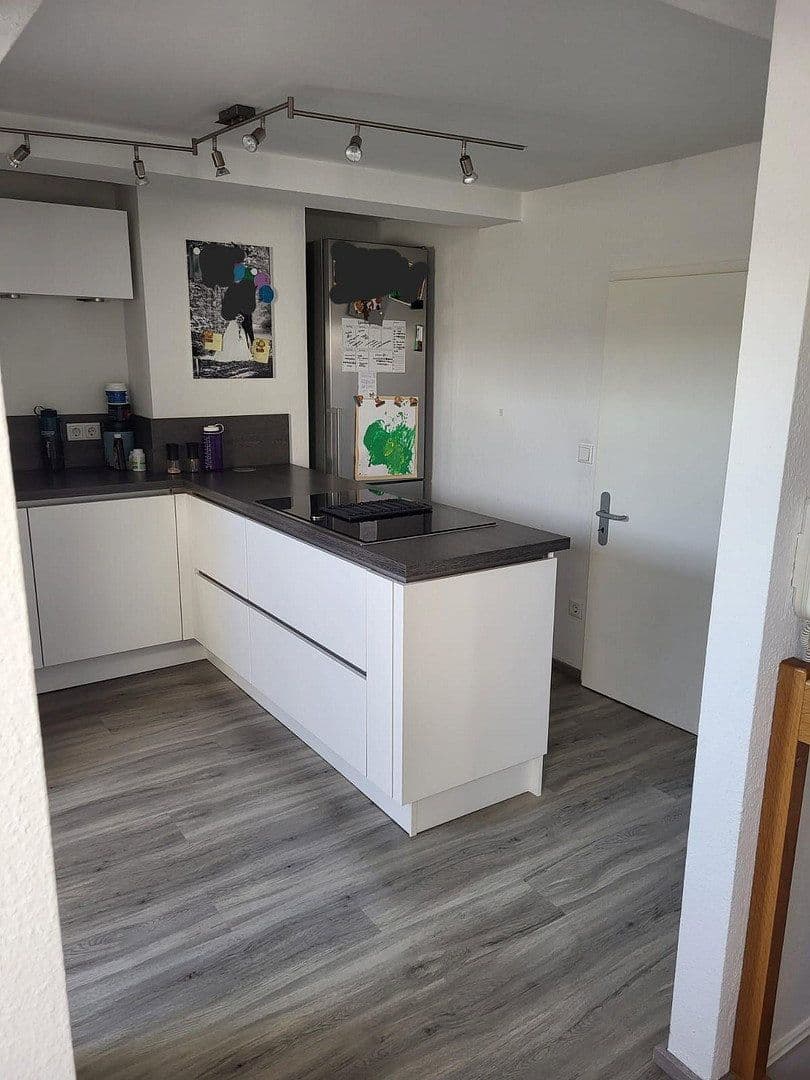 Prenájom bytu 3-izbový 93 m², Heroldstrasse 8, Nürnberg, Bavorsko Prenájom bytu 3-izbový 93 m², Heroldstrasse 8, Nürnberg, Bavorsko