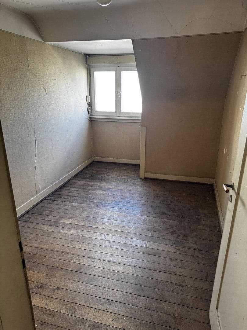 Predaj bytu 3-izbový 79 m², Karlsruhe, Bádensko-Wurttembersko Predaj bytu 3-izbový 79 m², Karlsruhe, Bádensko-Wurttembersko