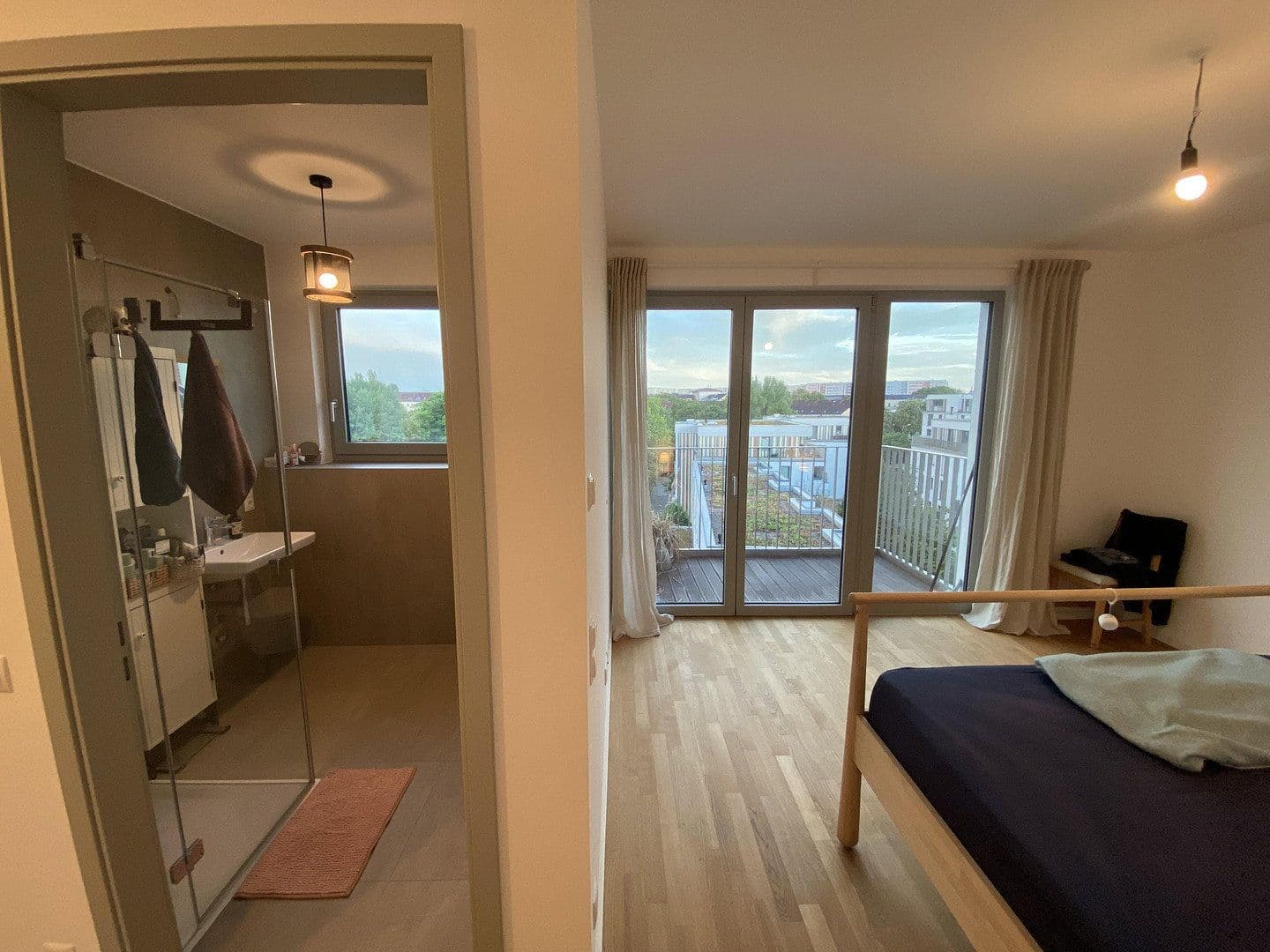 Predaj bytu 4-izbový 106 m², Konrad-Wolf-Str. 90, Berlin, Berlín Predaj bytu 4-izbový 106 m², Konrad-Wolf-Str. 90, Berlin, Berlín