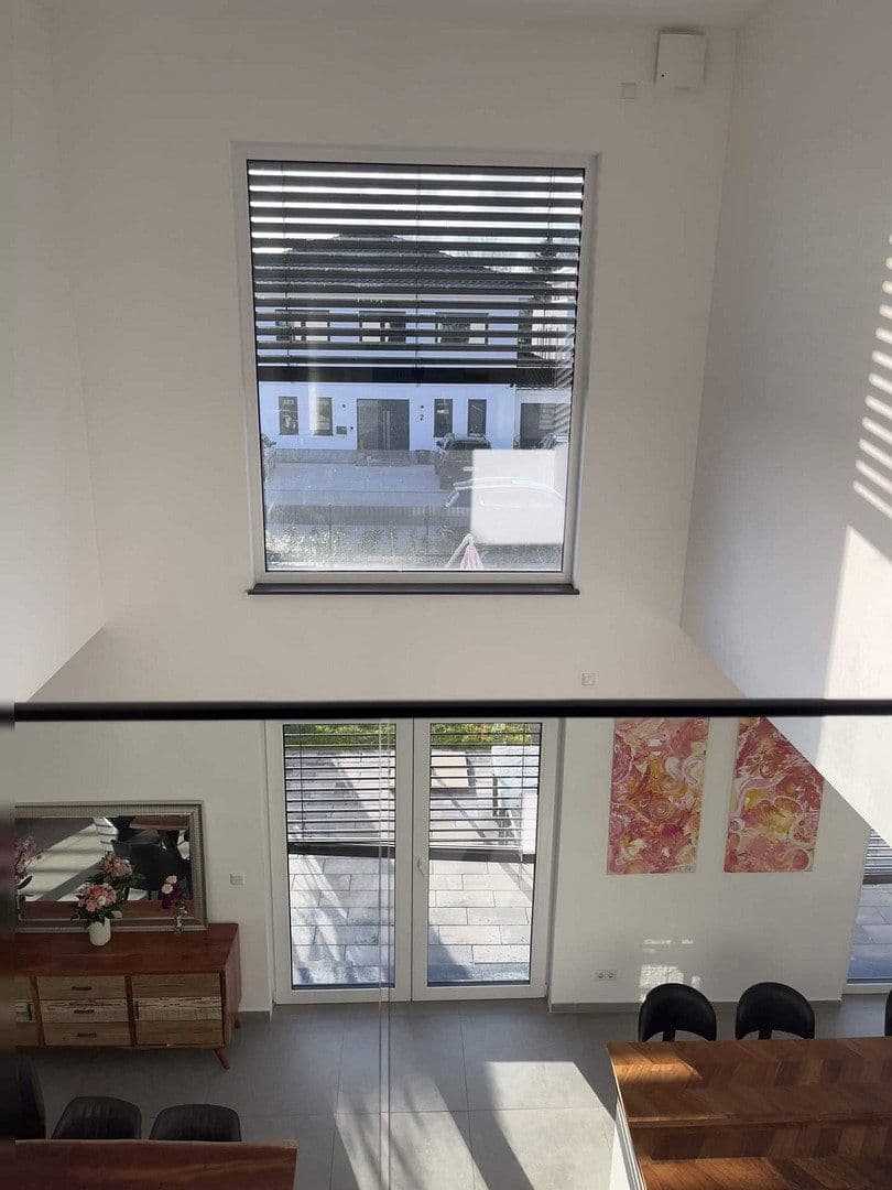 Predaj domu 378 m², pozemok 770 m², Butzbach, Hesensko Predaj domu 378 m², pozemok 770 m², Butzbach, Hesensko