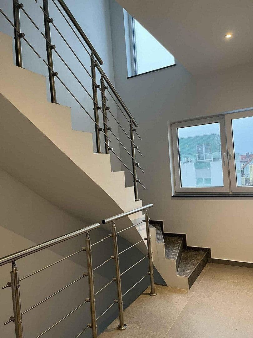 Predaj domu 378 m², pozemok 770 m², Butzbach, Hesensko Predaj domu 378 m², pozemok 770 m², Butzbach, Hesensko