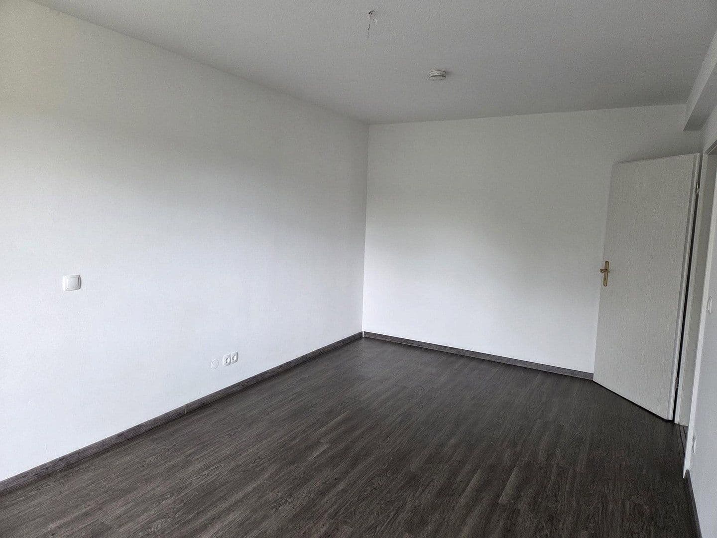 Prenájom bytu 3-izbový 110 m², Lauf an der Pegnitz, Bavorsko Prenájom bytu 3-izbový 110 m², Lauf an der Pegnitz, Bavorsko