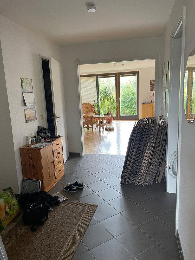 Prenájom bytu 3-izbový 90 m², Pestalozzistraße 20c, Marzahn-Hellersdorf, Berlín Prenájom bytu 3-izbový 90 m², Pestalozzistraße 20c, Marzahn-Hellersdorf, Berlín