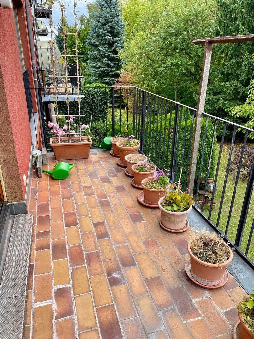 Prenájom bytu 3-izbový 90 m², Pestalozzistraße 20c, Marzahn-Hellersdorf, Berlín Prenájom bytu 3-izbový 90 m², Pestalozzistraße 20c, Marzahn-Hellersdorf, Berlín
