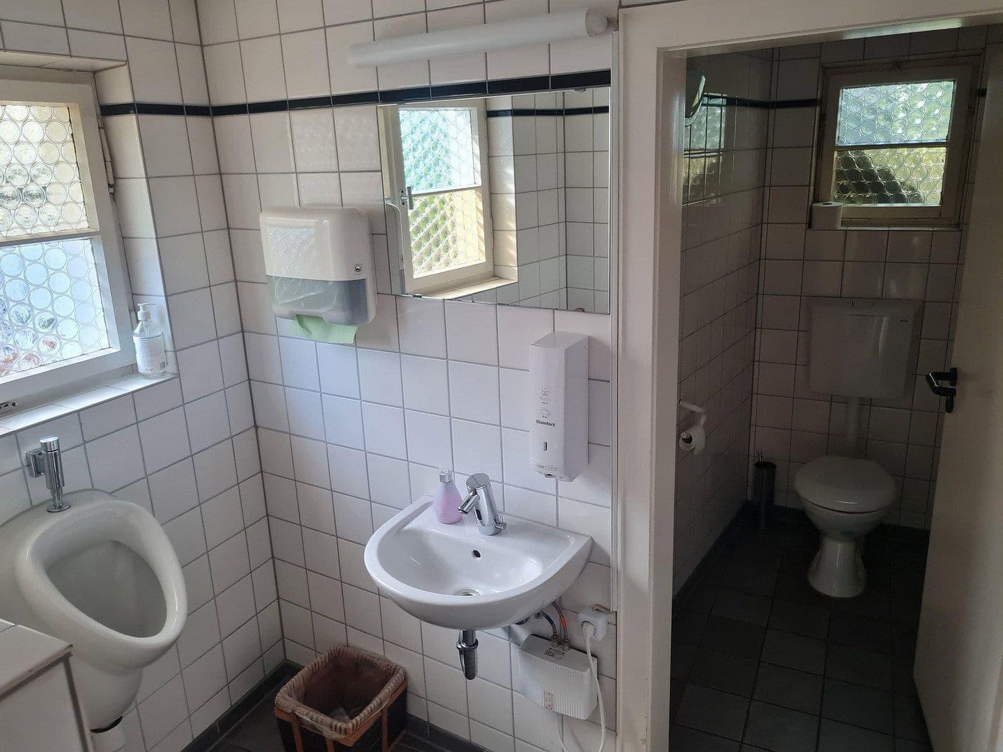 Predaj domu 370 m², pozemok 700 m², Bergisch Gladbach, Severné Porýnie - Westfálsko Predaj domu 370 m², pozemok 700 m², Bergisch Gladbach, Severné Porýnie - Westfálsko