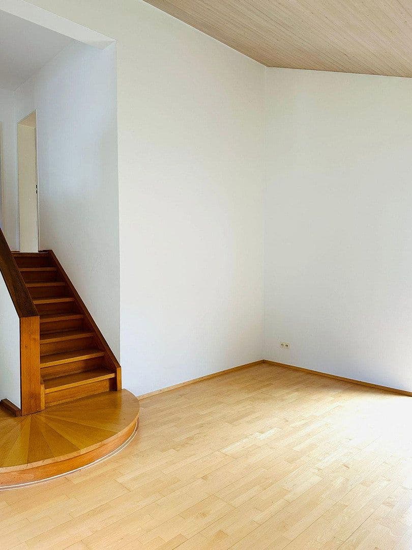 Predaj domu 162 m², pozemok 662 m², Elzach, Bádensko-Wurttembersko Predaj domu 162 m², pozemok 662 m², Elzach, Bádensko-Wurttembersko