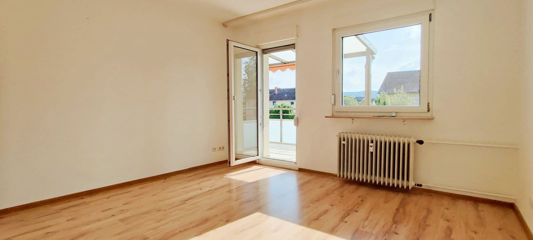 Prenájom bytu 3-izbový 72 m², Dresdener Straße 4, Bad Dürkheim, Porýnie-Falcko Prenájom bytu 3-izbový 72 m², Dresdener Straße 4, Bad Dürkheim, Porýnie-Falcko