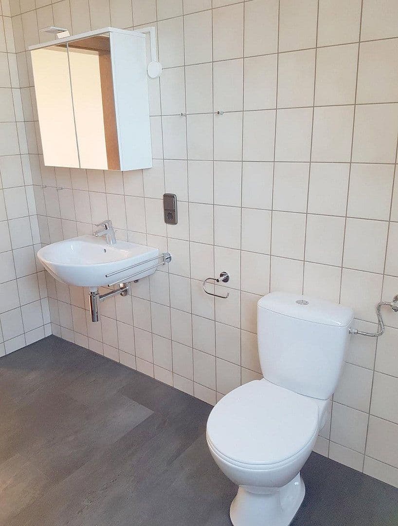Prenájom bytu 2-izbový 70 m², Marktplatz 11, Bad Buchau, Bádensko-Wurttembersko Prenájom bytu 2-izbový 70 m², Marktplatz 11, Bad Buchau, Bádensko-Wurttembersko